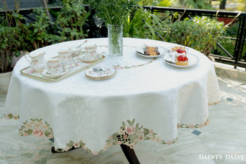 Gardenia Round Table Cloth 72" Diameter