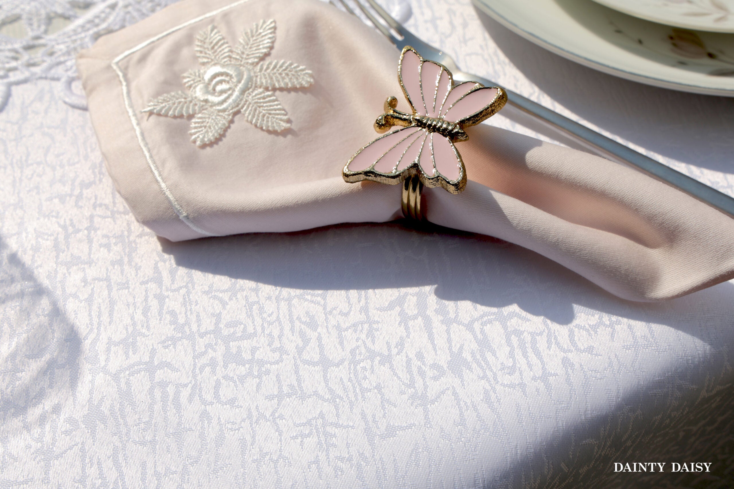 Exquisite Round Table Cloth 90" Diameter