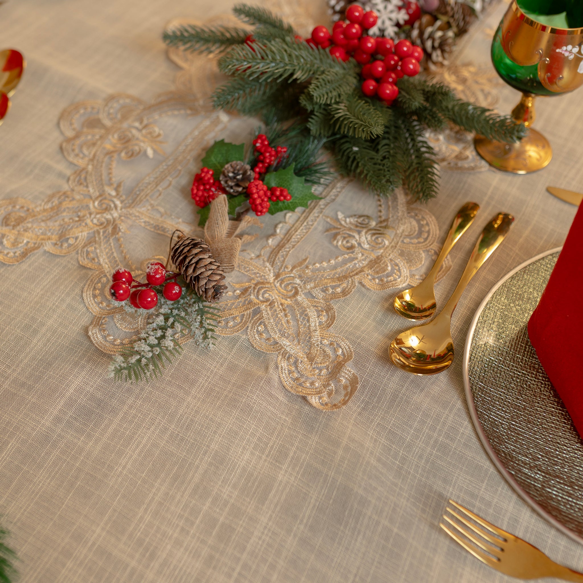 Dune Table Cloth 60"X108" (8 Persons)