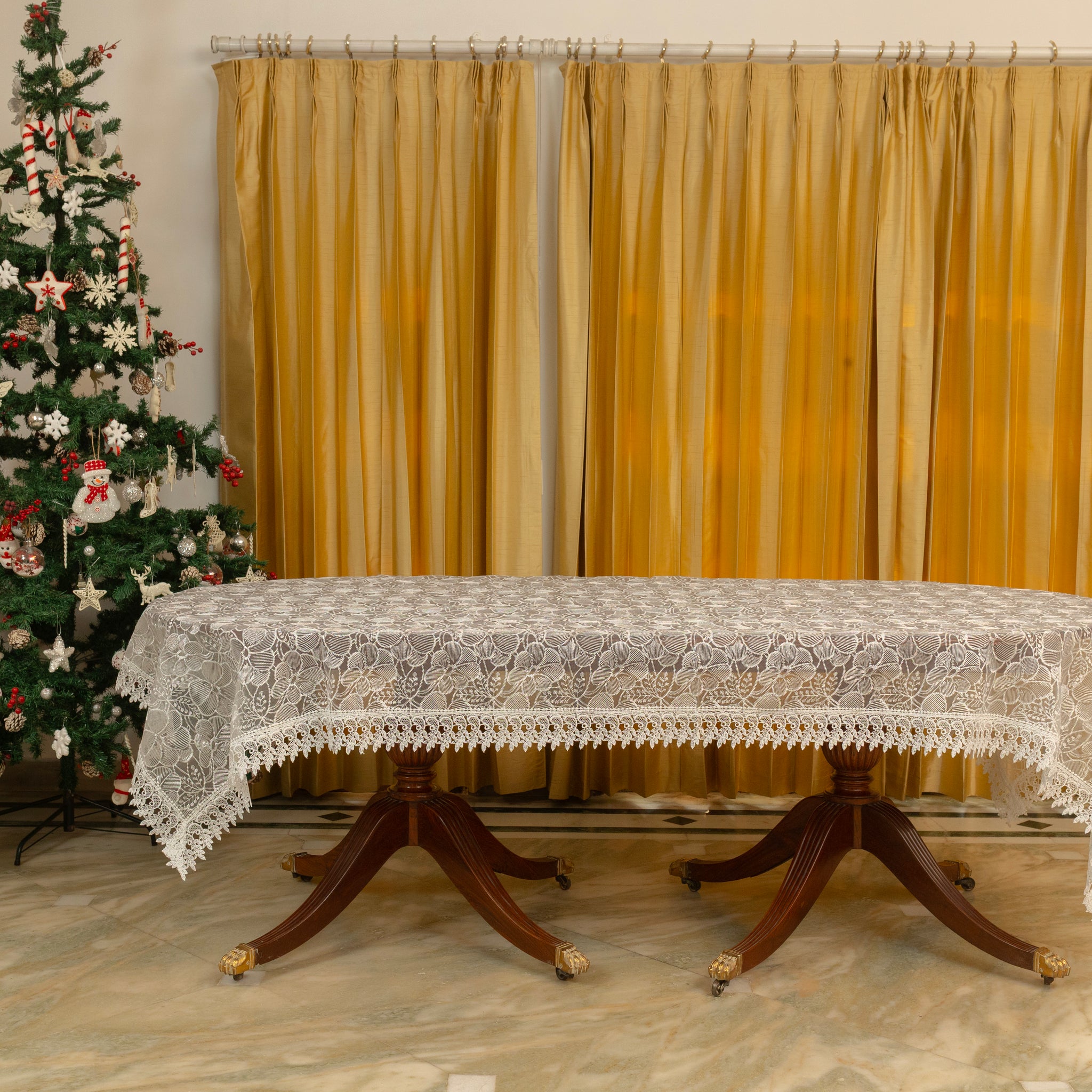 Ethereal Table Cloth 60"X108" (8 Persons)