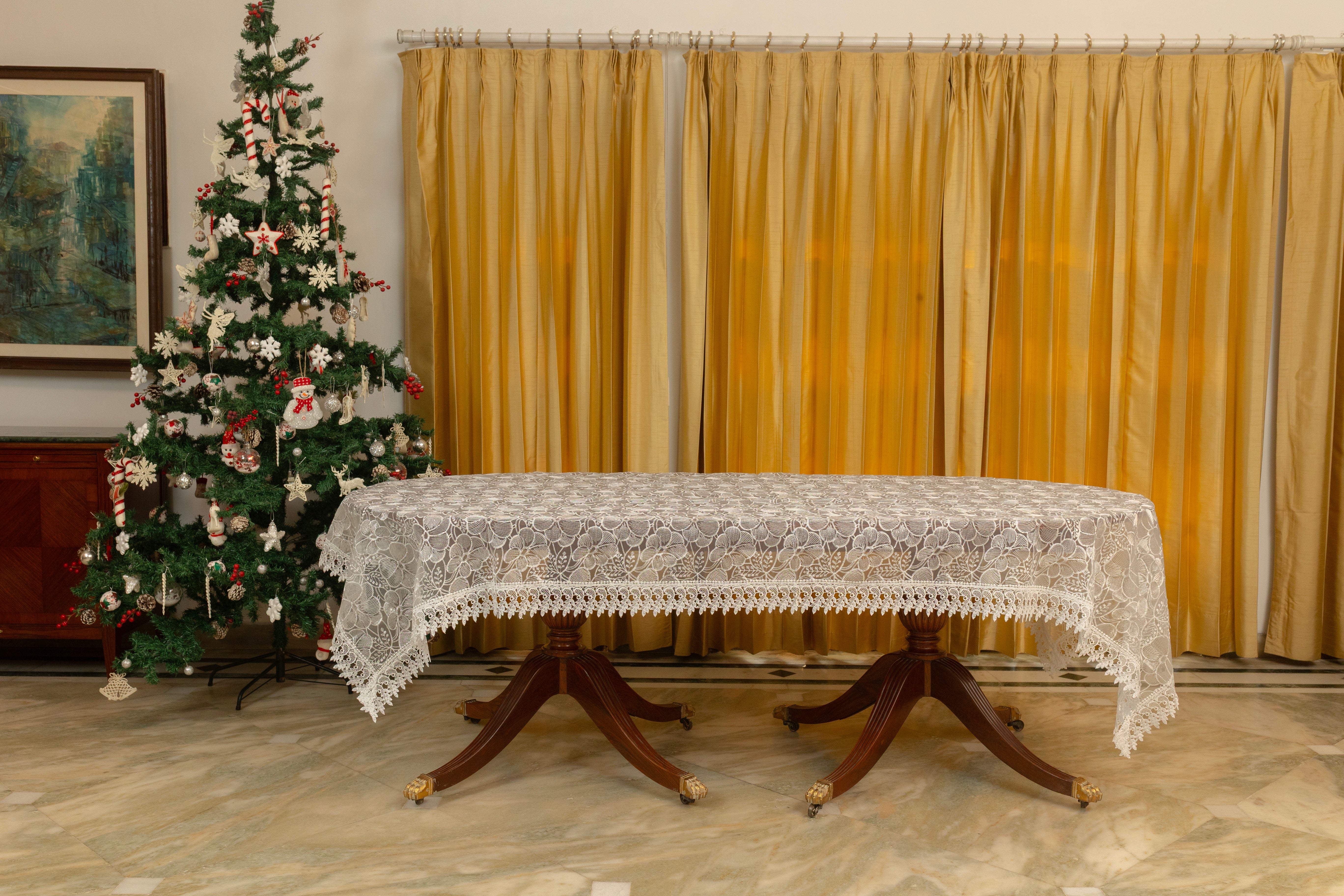 Ethereal Table Cloth 60"X108" (8 Persons)
