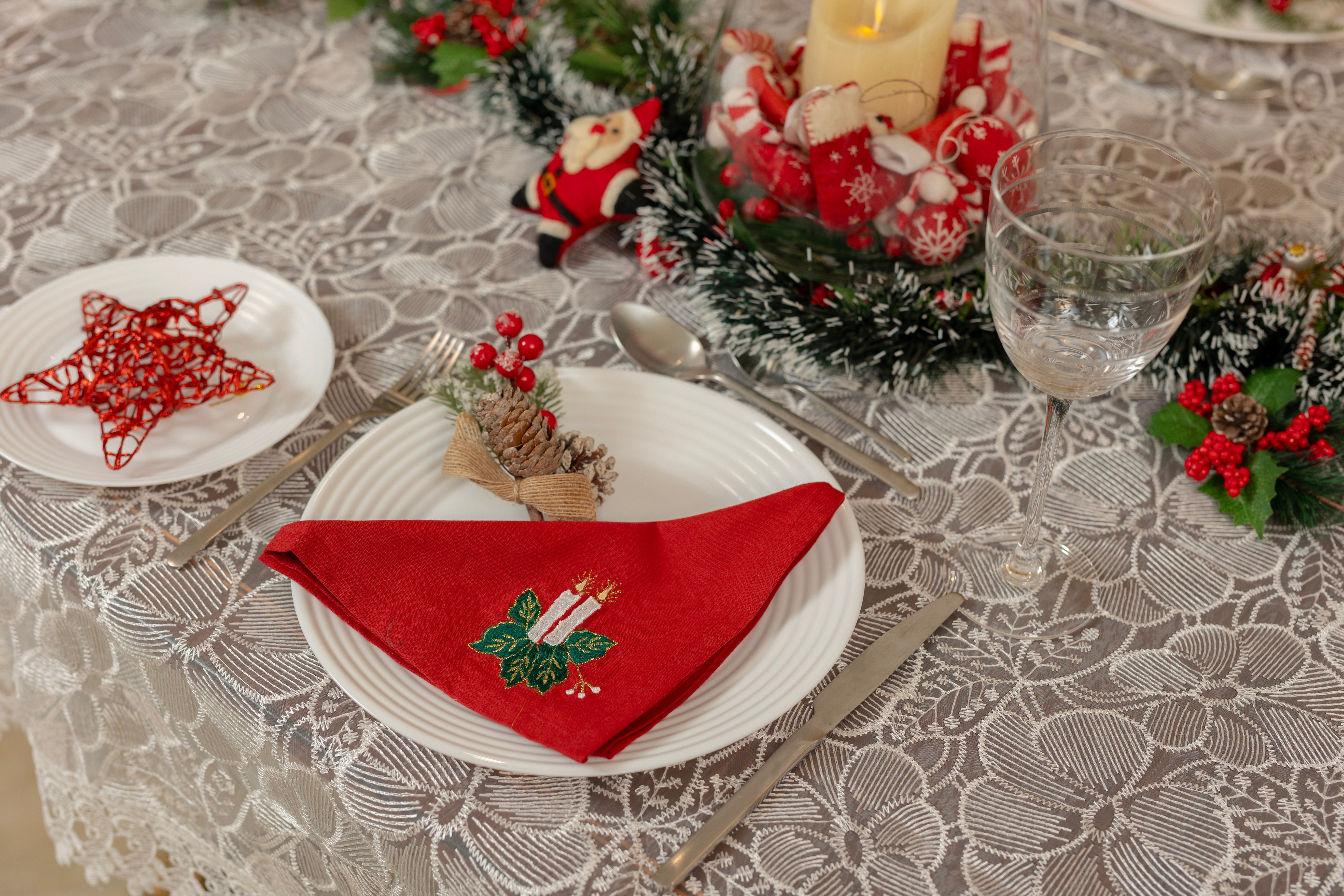 Ethereal Table Cloth 60"X108" (8 Persons)