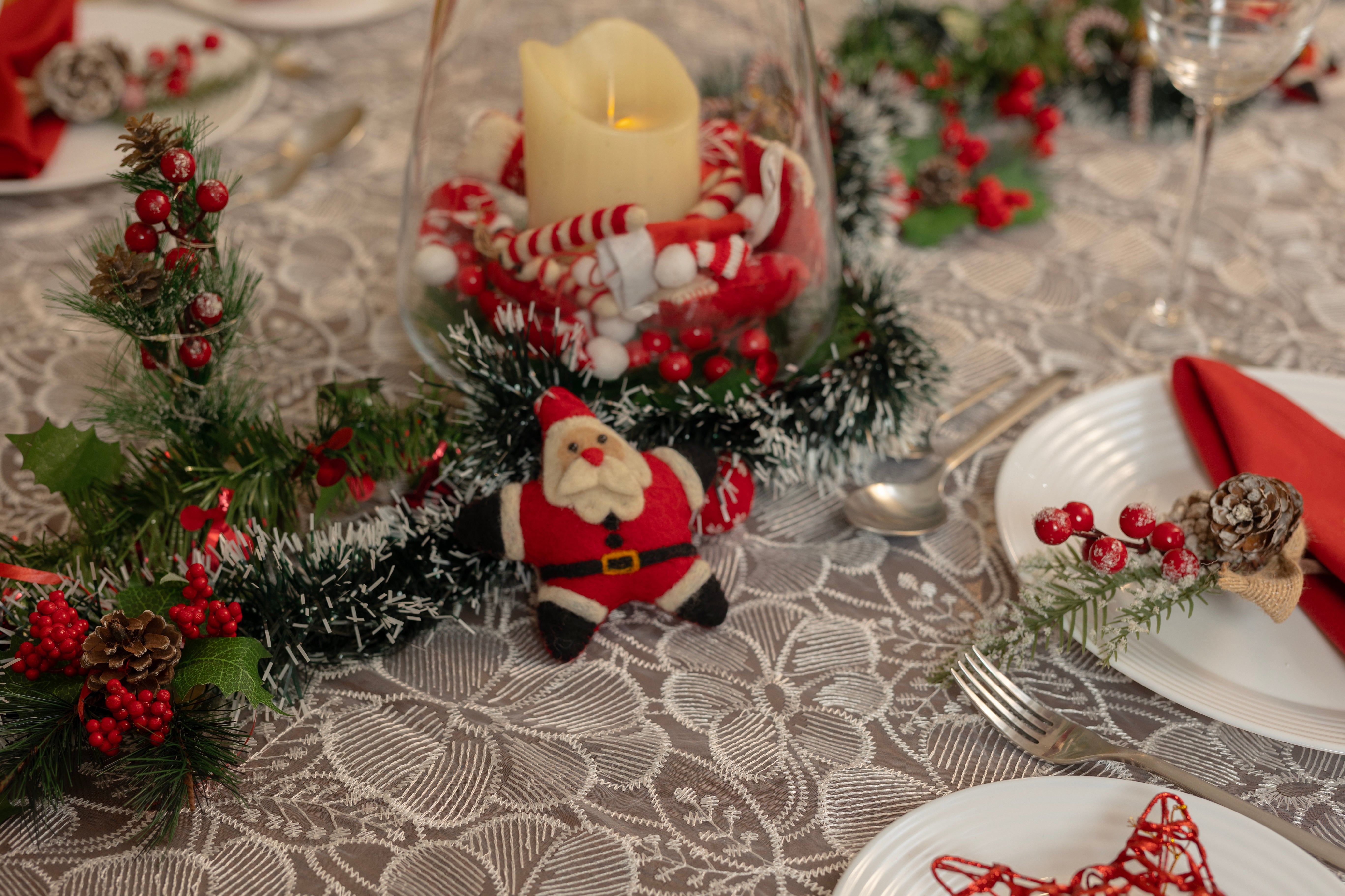 Ethereal Table Cloth 60"X108" (8 Persons)