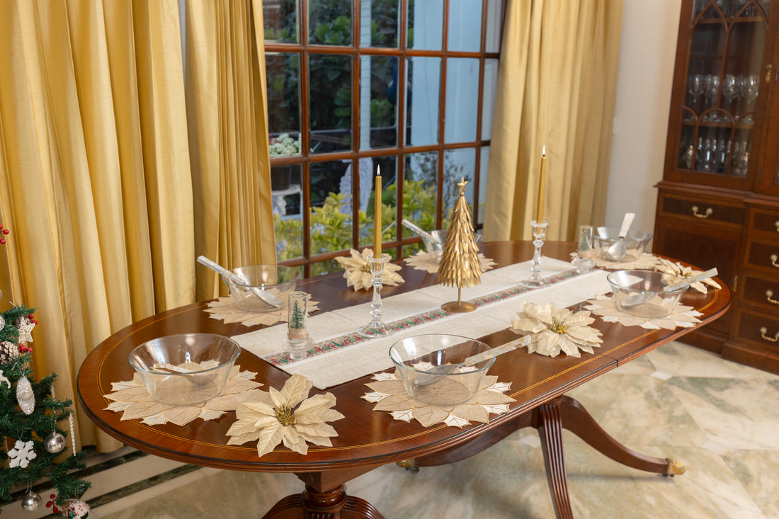 Cream & Beige Poinsettia Place Mats