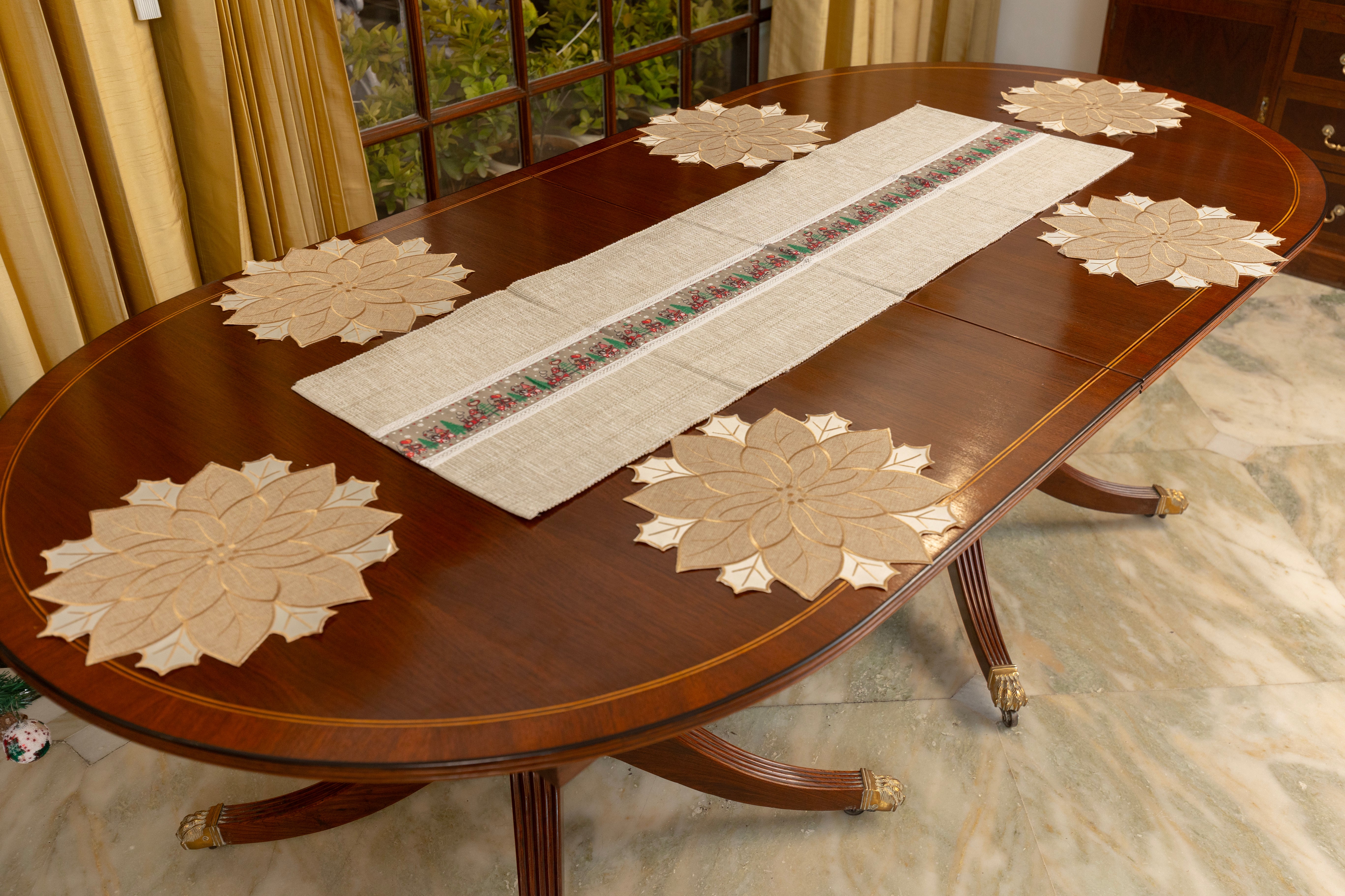 Cream & Beige Poinsettia Place Mats