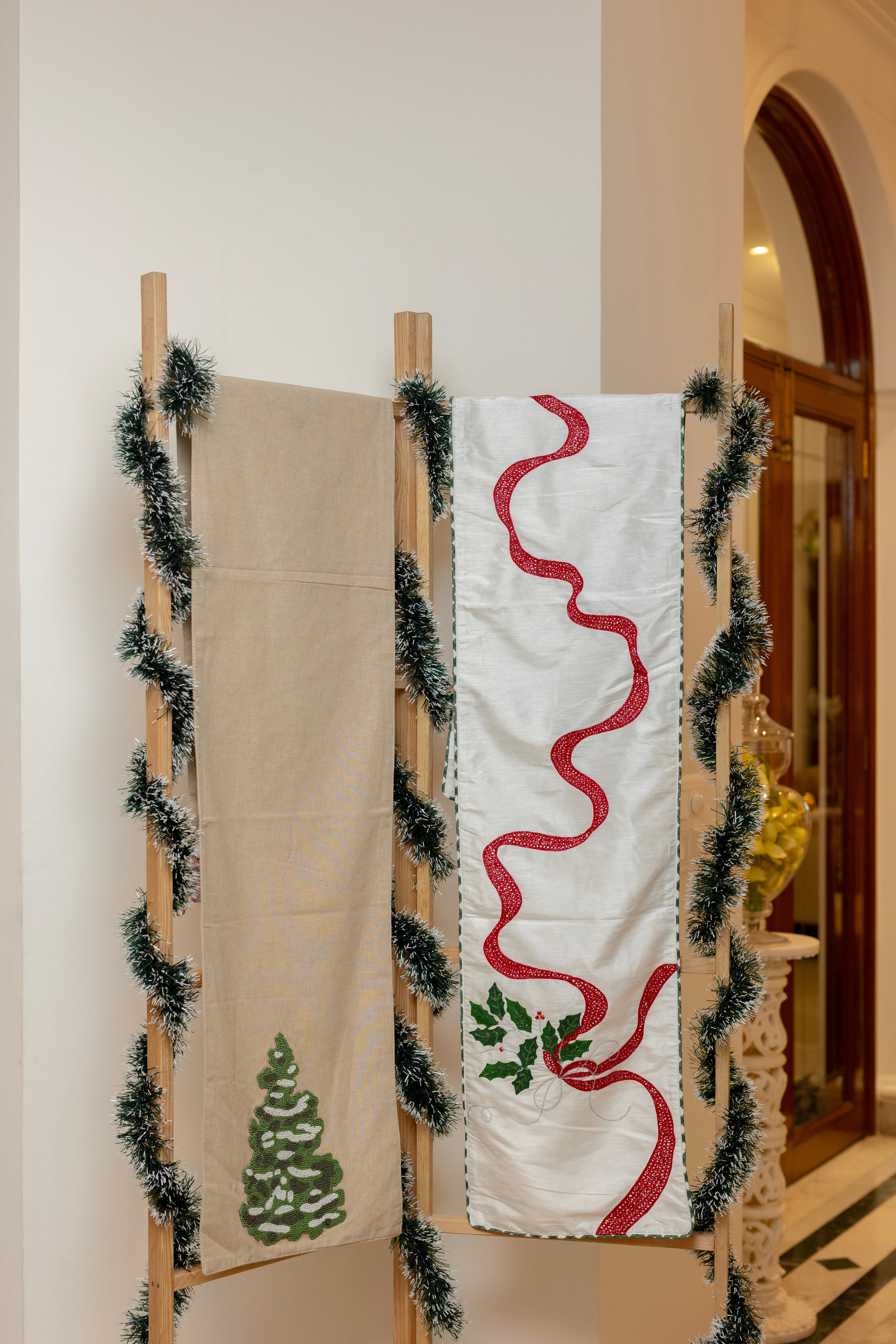 Xmas 2 Table Runner 13.5″X71.5″