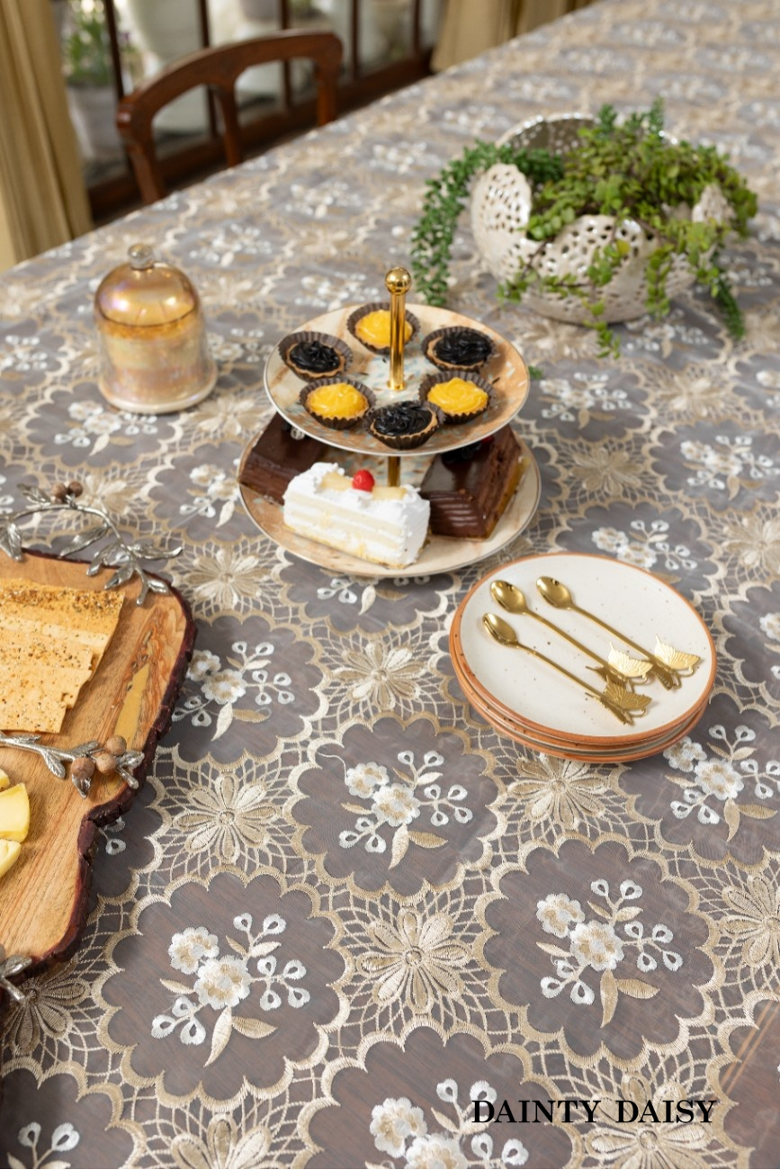 Arcadia 1 Table Cloth 60"X108"