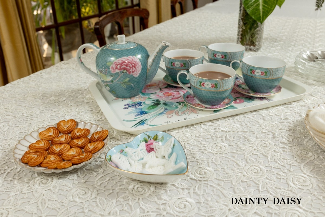 Bed of Roses (White) Table Cloth 60"X90"