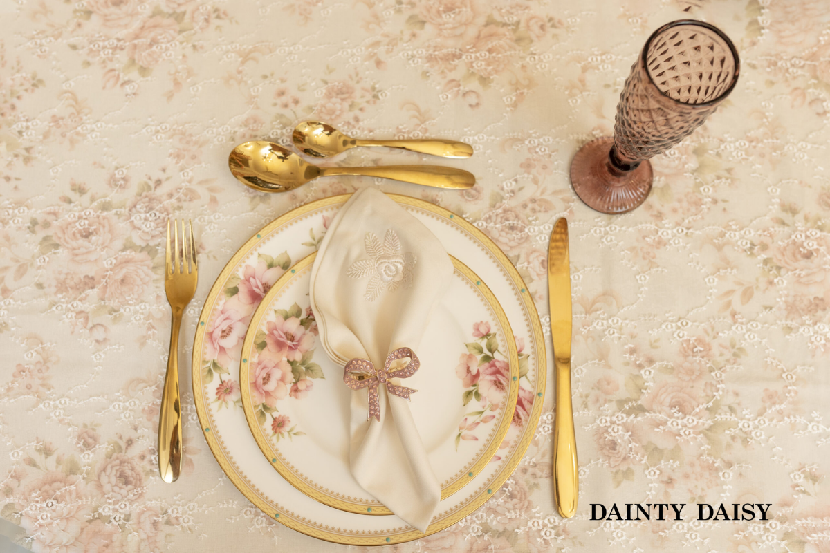 Rosebud (Pink) Table Cloth 60"X90"