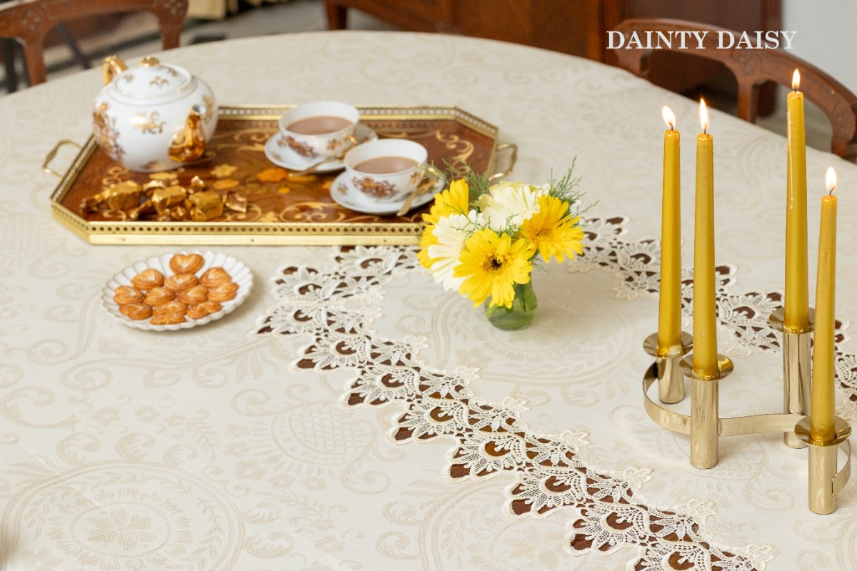 Grandiose Table Cloth Extra Large 60"X97"