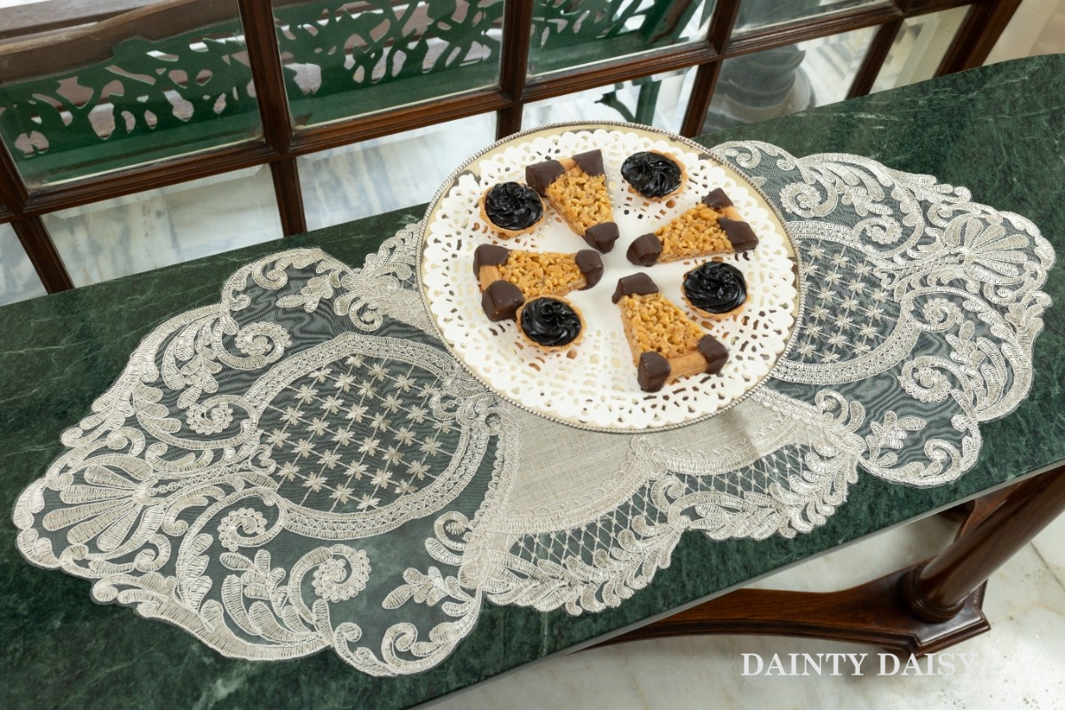 Aphrodite (Beige) Table Runner 3 Feet