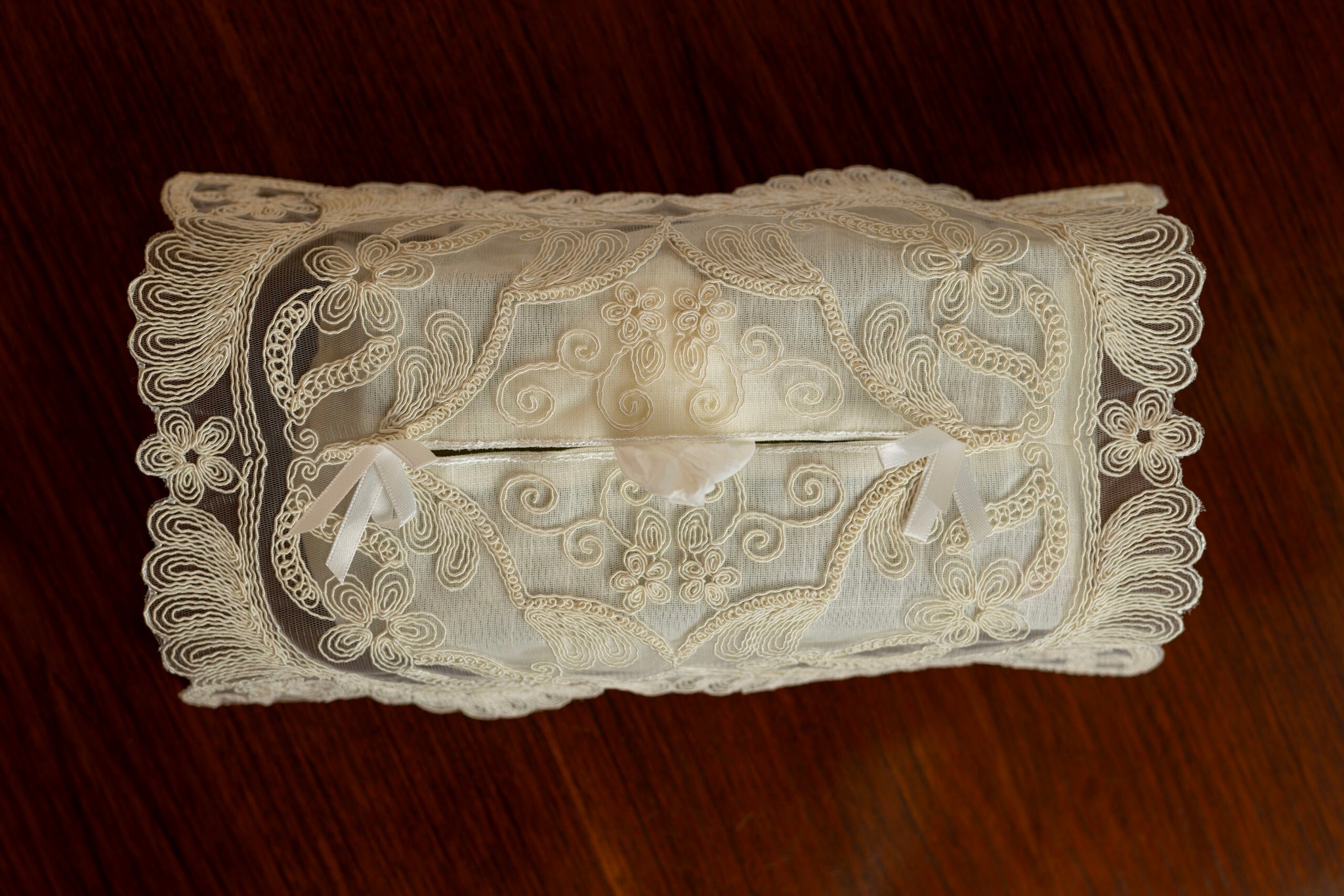 D1 Cream Tissue Box Cover