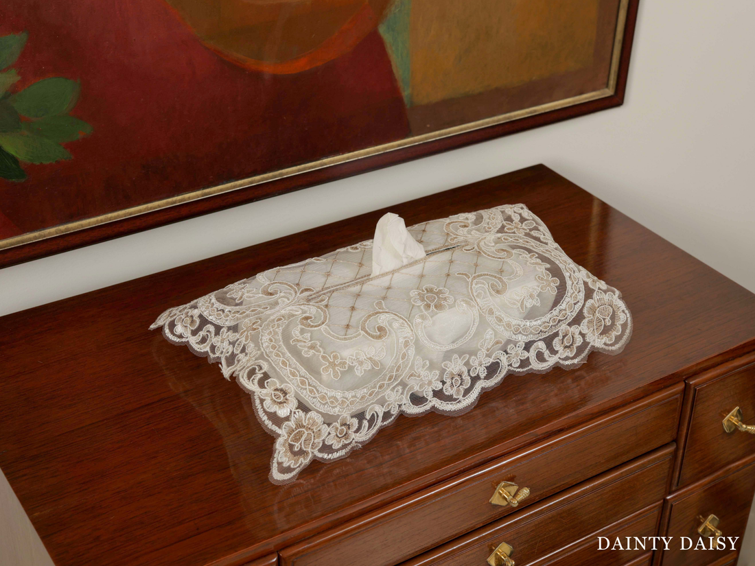 Diamantina Tissue Box Cover 12″X12″