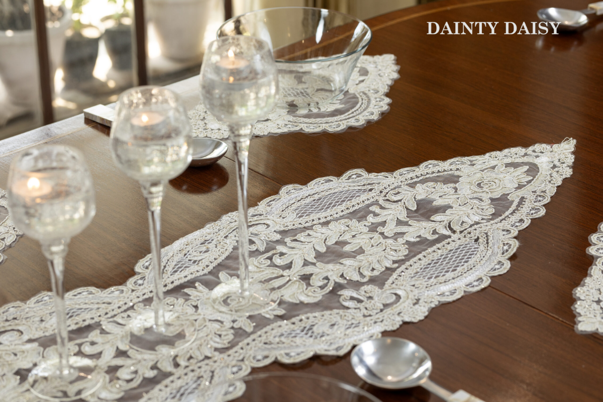 Diana Table Runner 3 Feet