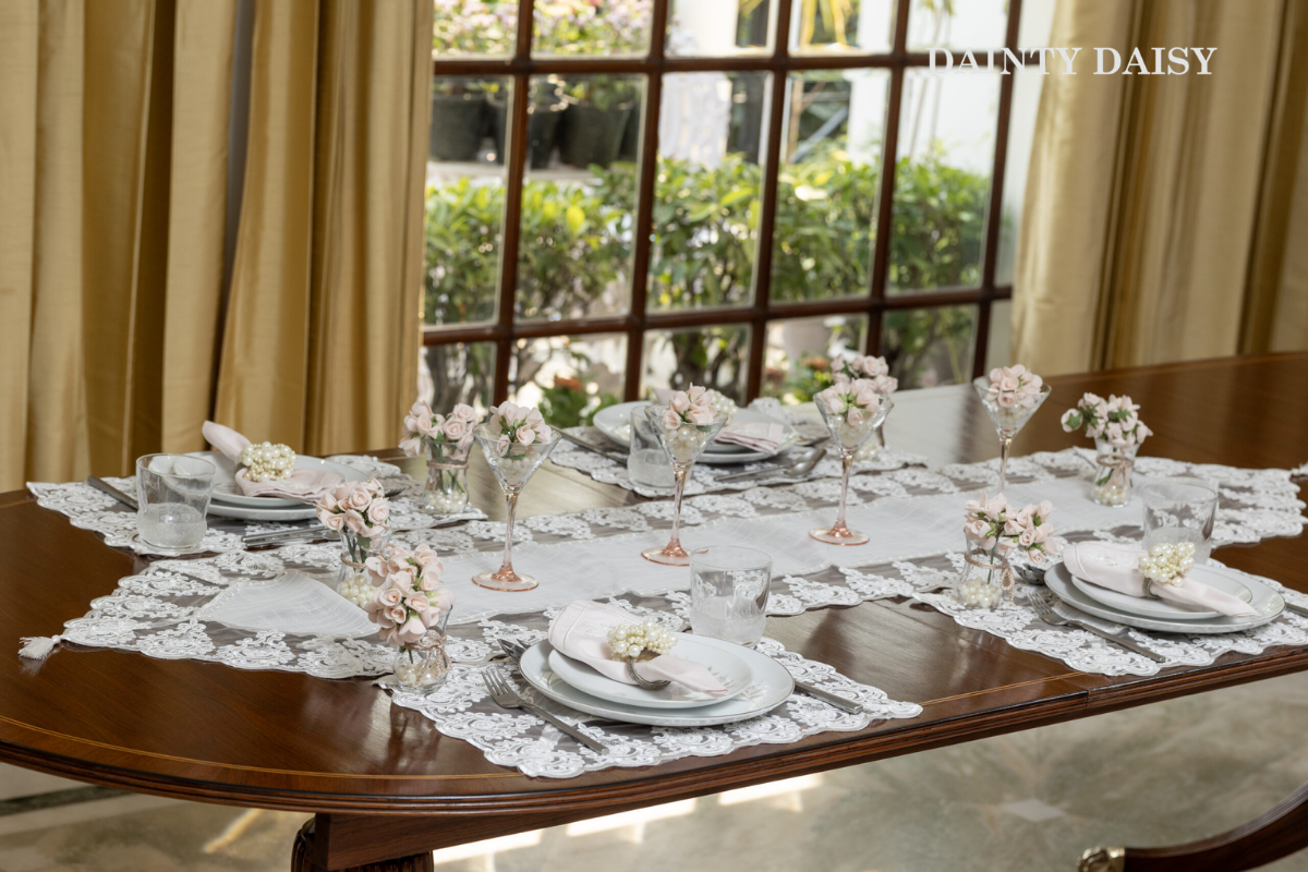 Elegance Table Runner 3 Feet