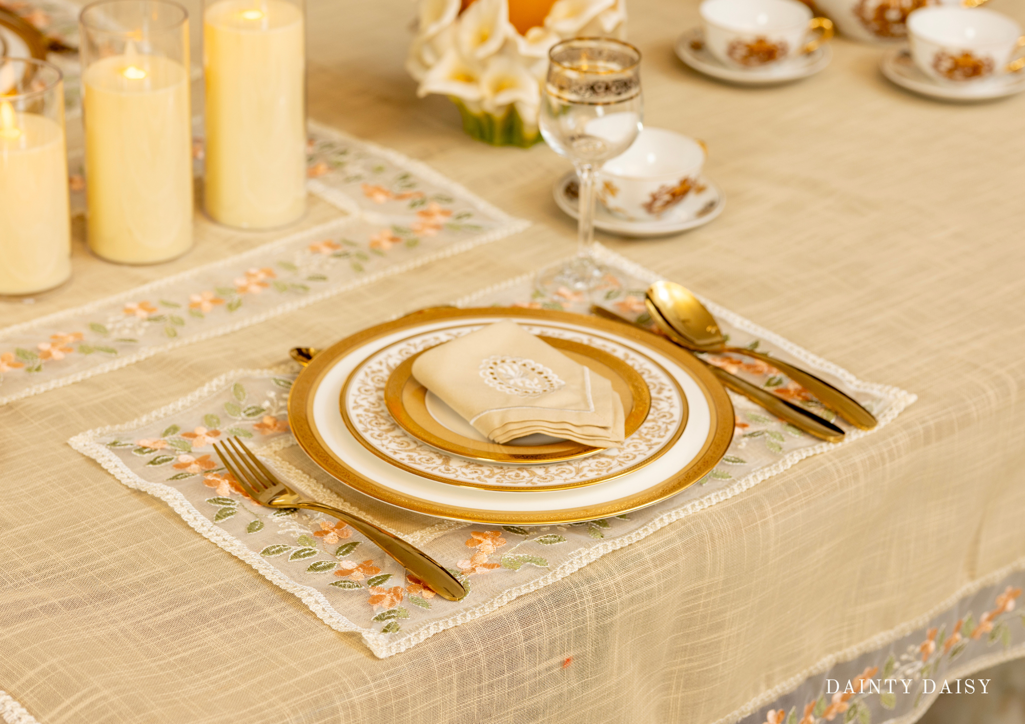 Flora Table Cloth 60"X120" (10 persons)