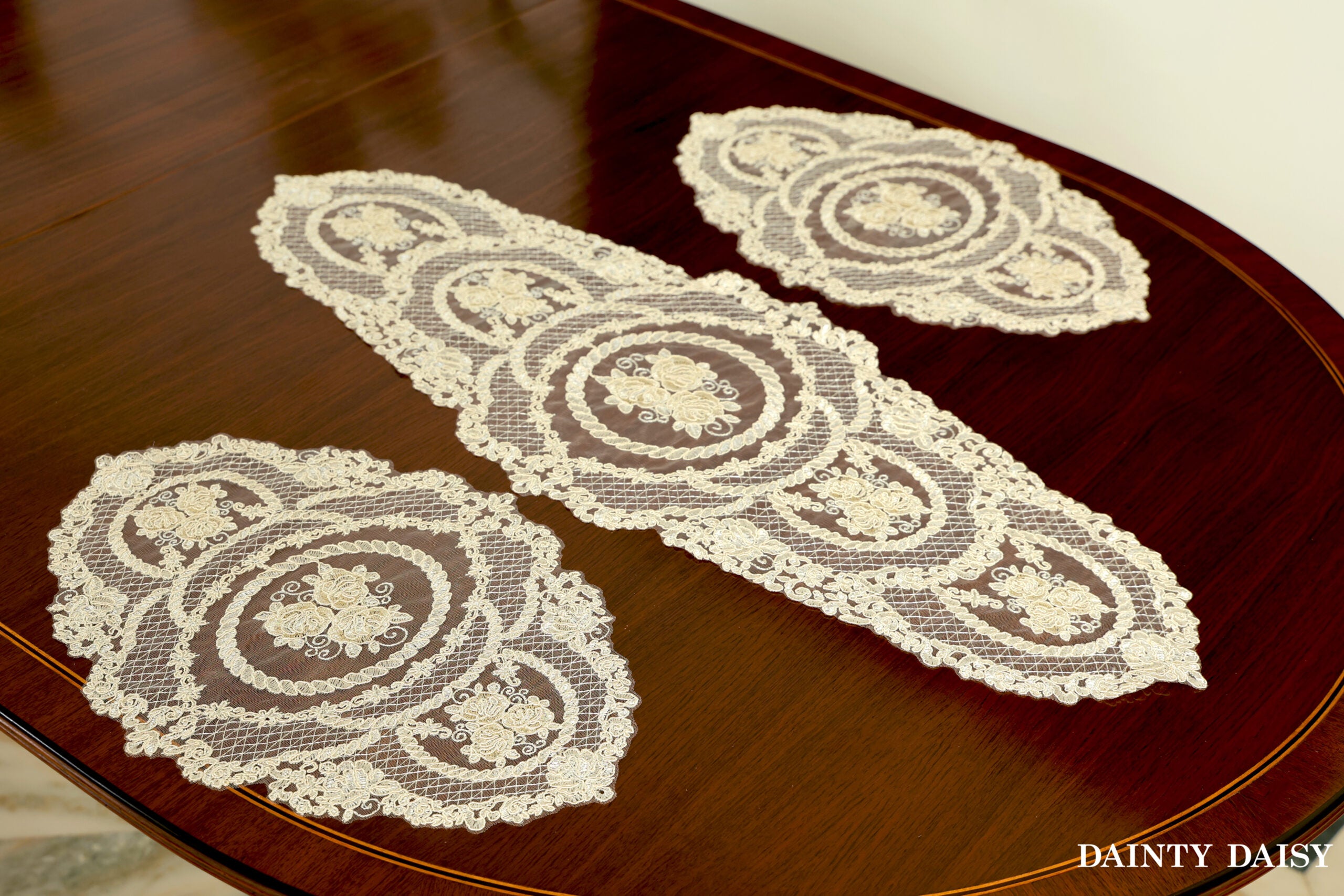 Grace Off White Table Mats