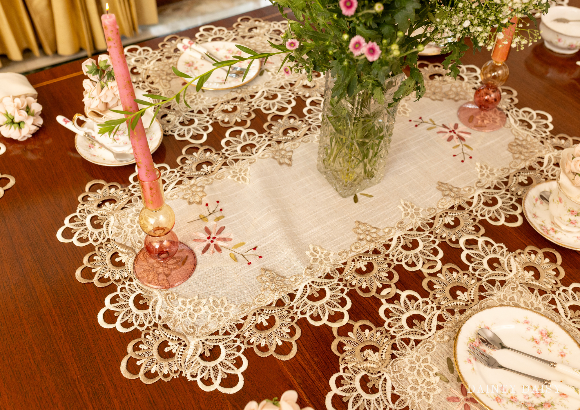 Hera Table Runner 13″X36″ 3 Feet