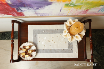 Minerva Table Mats (C)