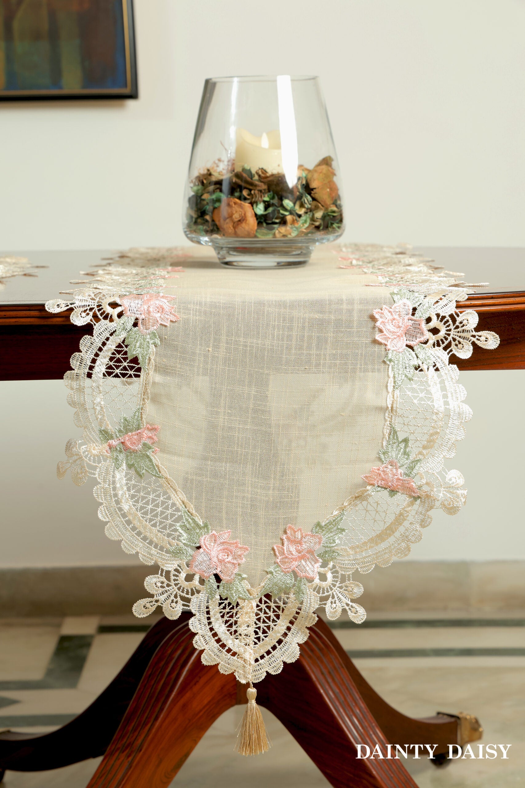 Peaches & Cream Table Runner 6 Feet
