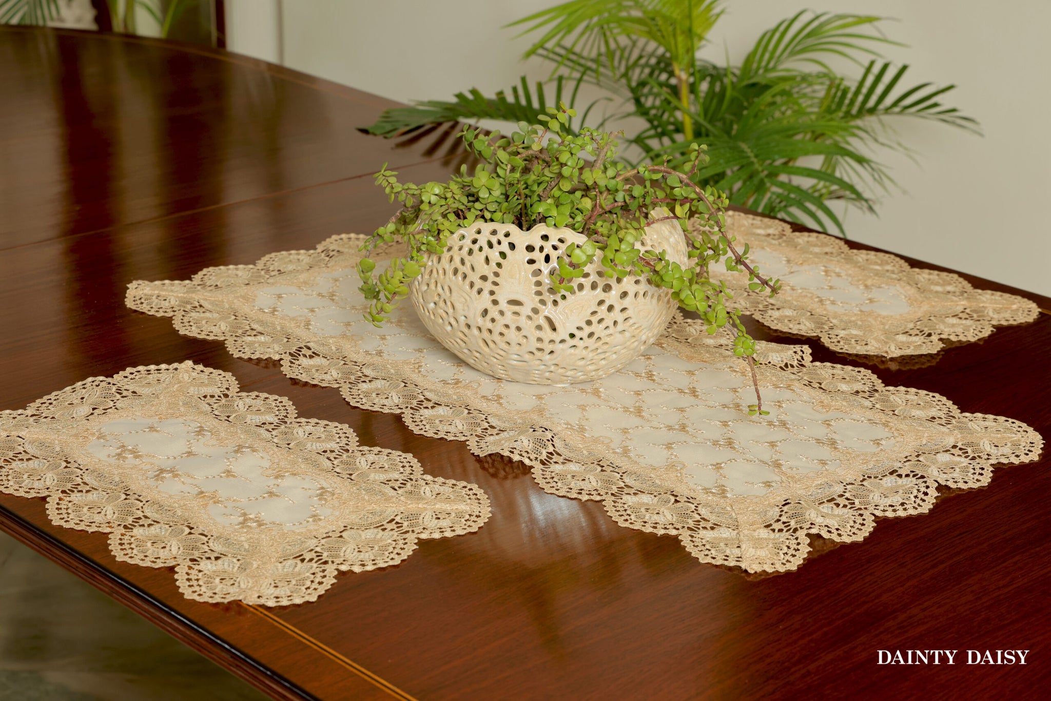 Phantom Table Runner 3 Feet