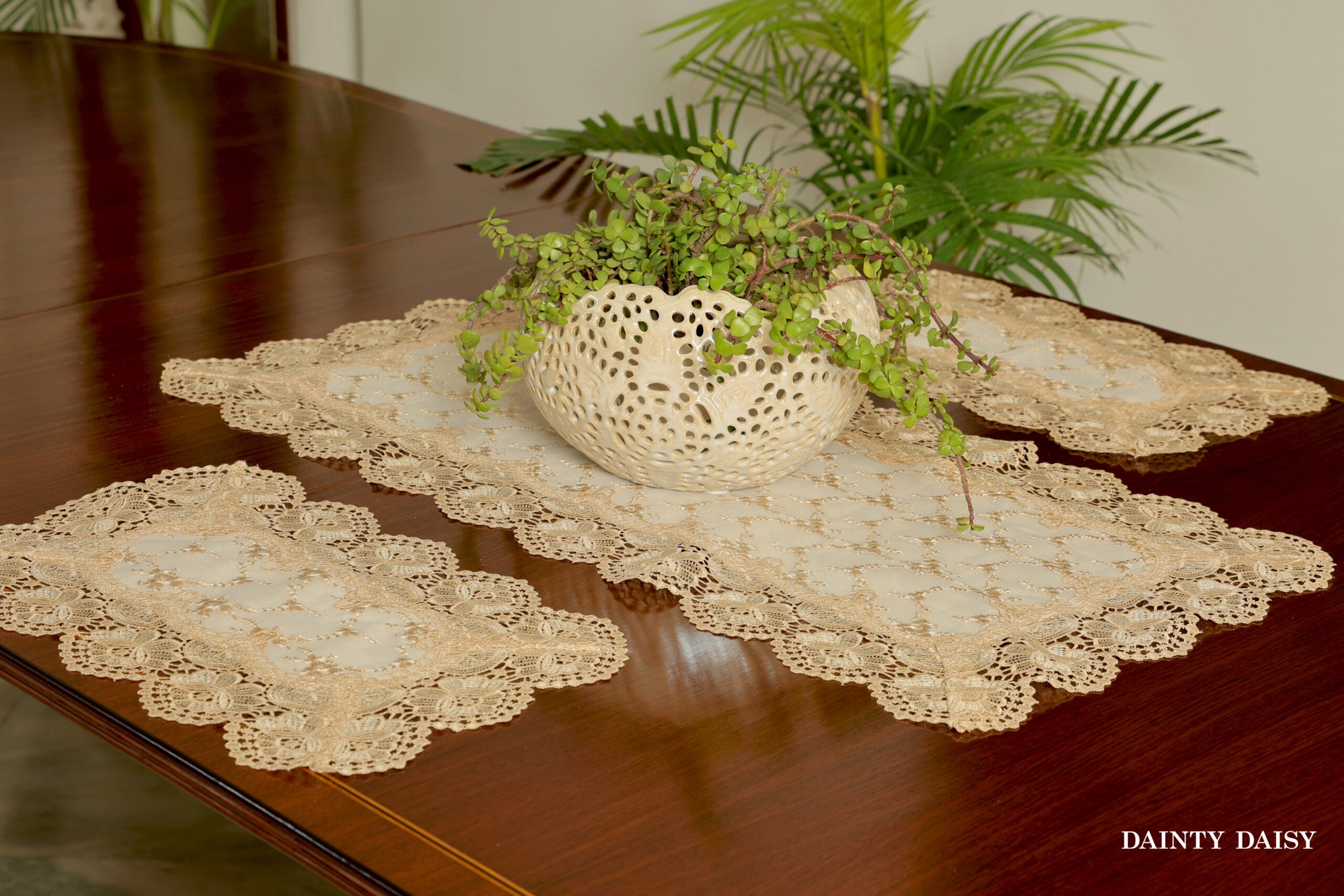 Phantom Table Runner 3 Feet