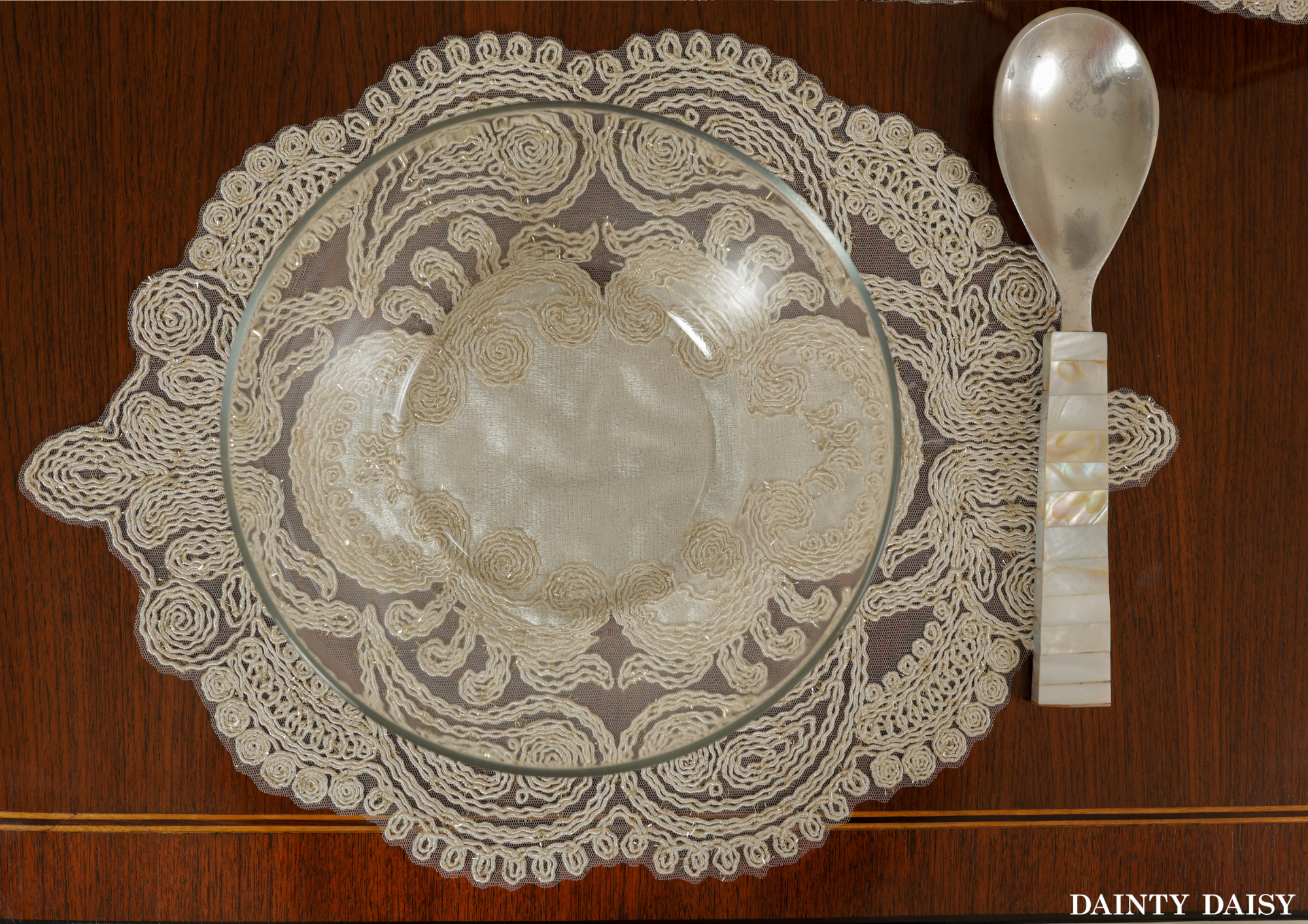 Selena Beige Place Mats 12.5″X18.5″