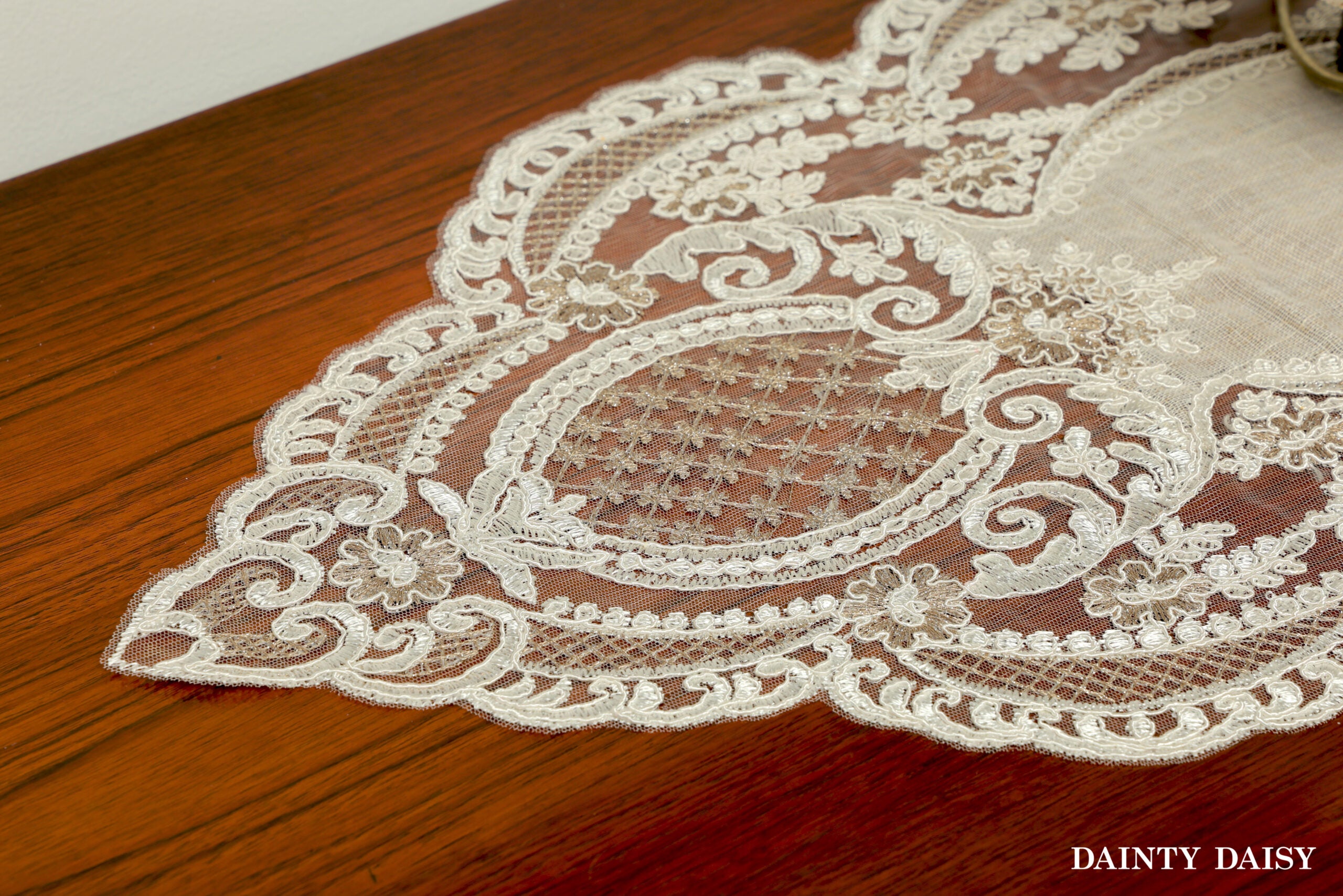 Shimmer Table Runner 6 Feet