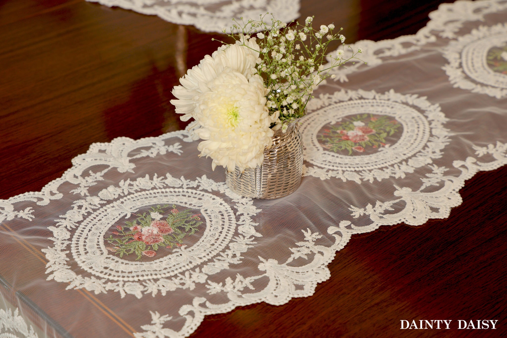 Victorian White Table Runner 6 Feet
