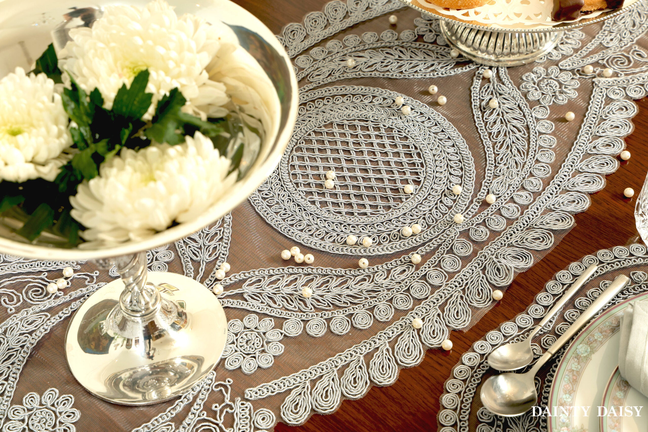 Zeus Grey Table Runner 6 Feet