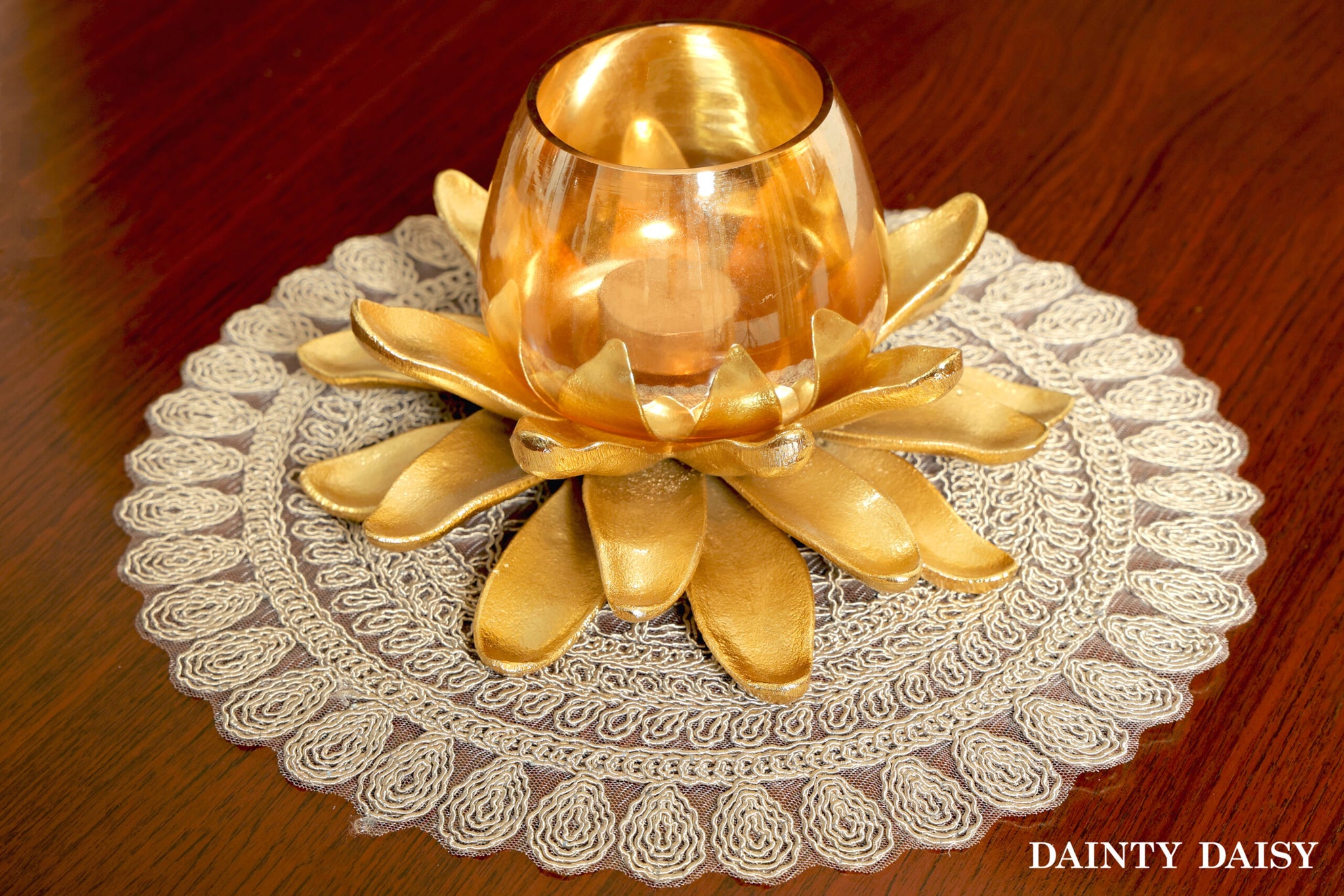 Zeus Beige Round Table Mats