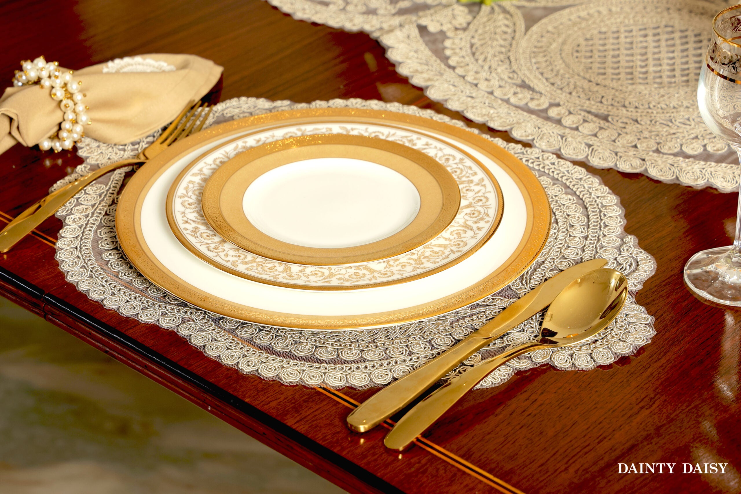 Zeus Deep Beige Table Mats