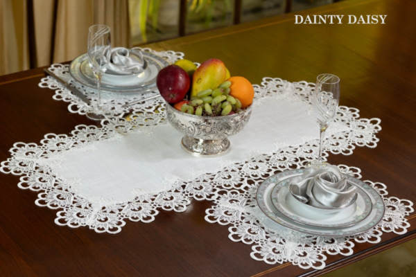 Spectre Table Runner 3 Feet