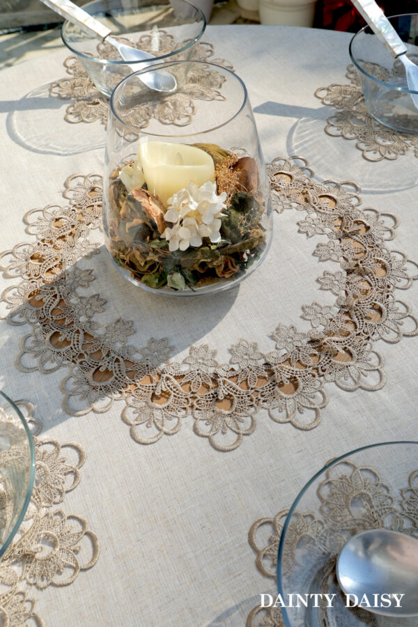 Eternity Round Table Cloth 72" (6-8) Persons
