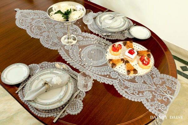 Zeus Light Grey Table Mats