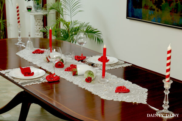 Maple Leaf White Tissue Mats