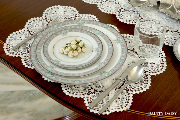 Phantom White Table Runner 6 Feet